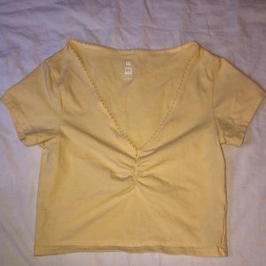 Yellow cropped t shirt
